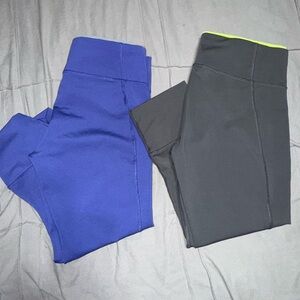 GUC | Medium Calvin Klein Capri workout Leggings | Bundle of 2